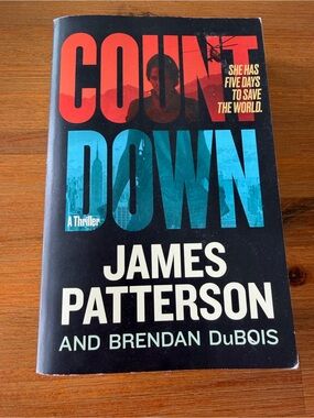 James Patterson - Count Down - in paperback